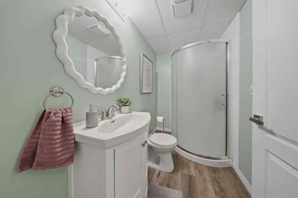 MLS® A2255415 - 105 Darling Crescent  in Devonshire Red Deer, Residential
