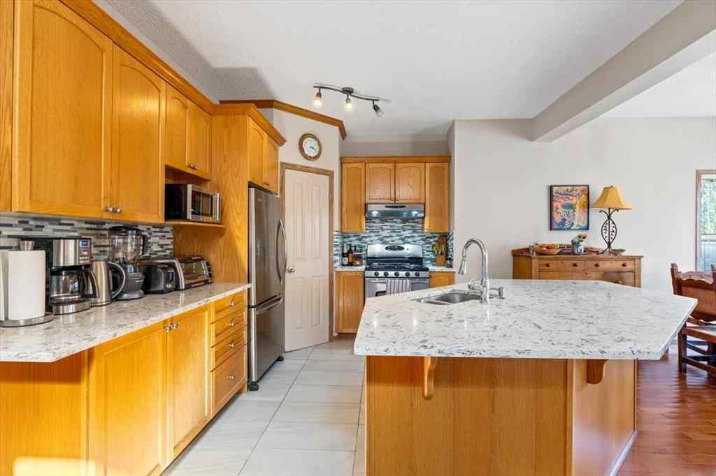 MLS® A2255417 - 27 Tuscany Ridge Heights NW in Tuscany Calgary, Residential
