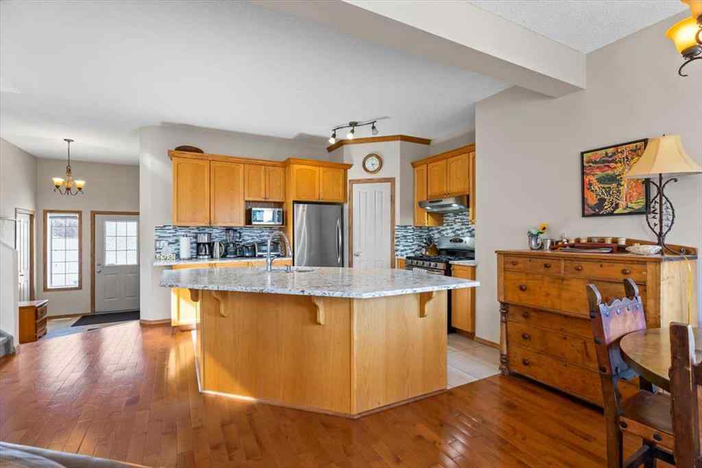 MLS® A2255417 - 27 Tuscany Ridge Heights NW in Tuscany Calgary, Residential