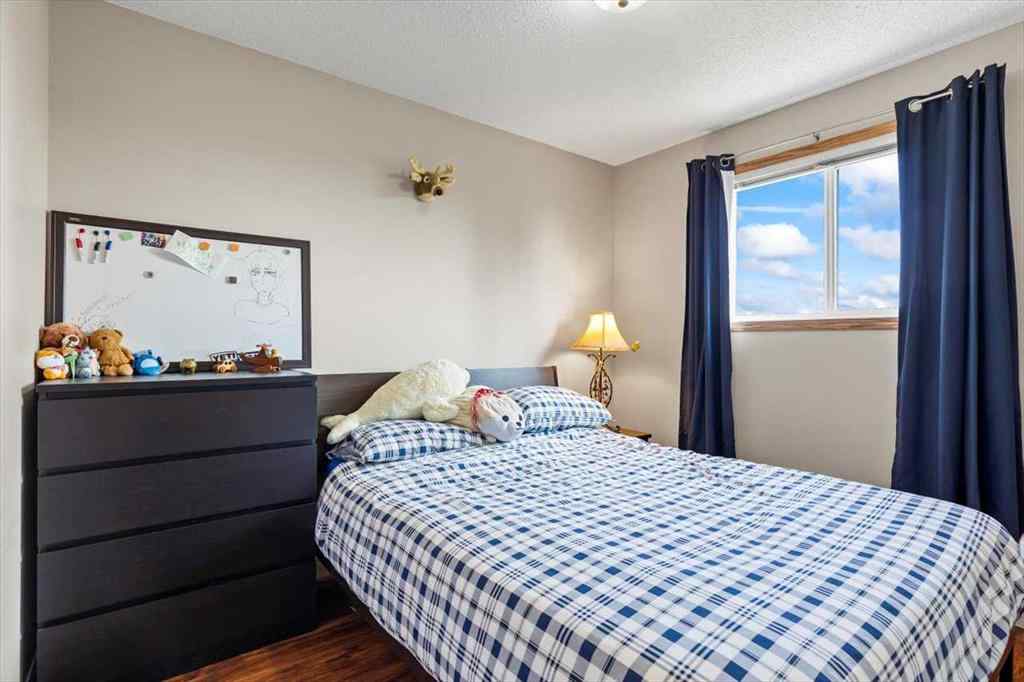 MLS® A2255417 - 27 Tuscany Ridge Heights NW in Tuscany Calgary, Residential