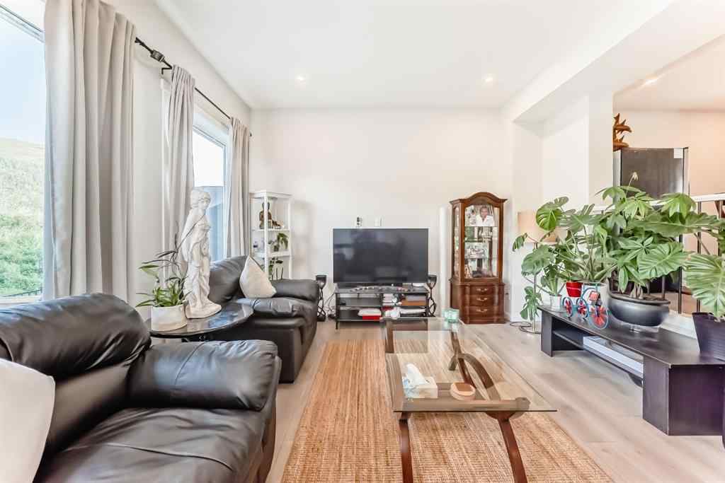 MLS® A2255418 - 206 Cranbrook Square SE in Cranston Calgary, Residential