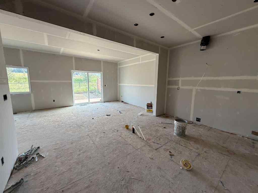 MLS® A2255422 - 104 Lakewood Circle  in Lakewood Strathmore, Residential