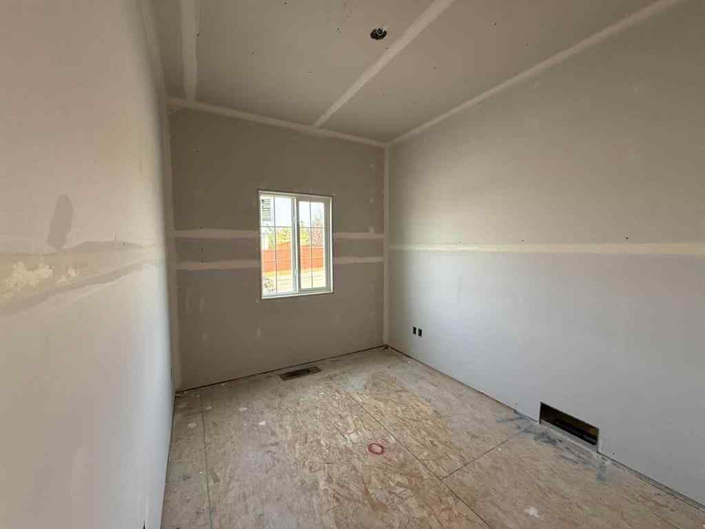 MLS® A2255422 - 104 Lakewood Circle  in Lakewood Strathmore, Residential