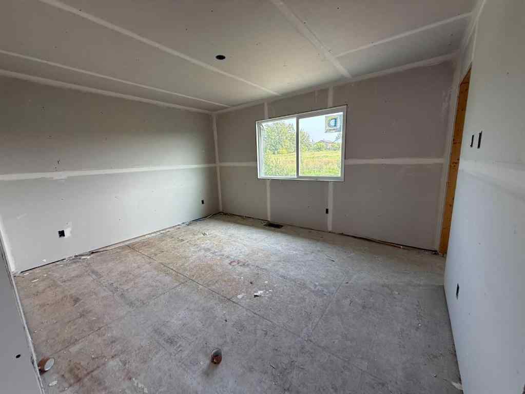 MLS® A2255422 - 104 Lakewood Circle  in Lakewood Strathmore, Residential
