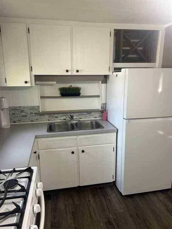 MLS® A2255425 - Unit #43 5211 55 Avenue  in North Park Estates Rocky Mountain House, Residential