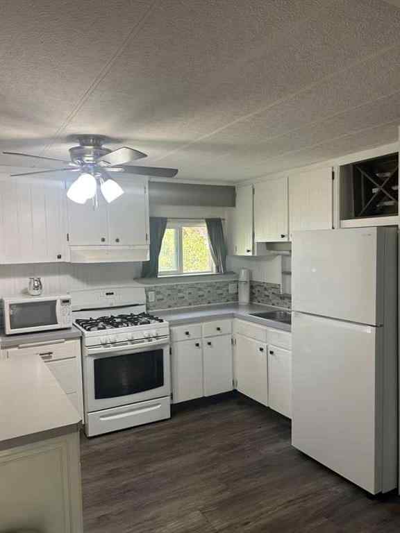 MLS® A2255425 - Unit #43 5211 55 Avenue  in North Park Estates Rocky Mountain House, Residential