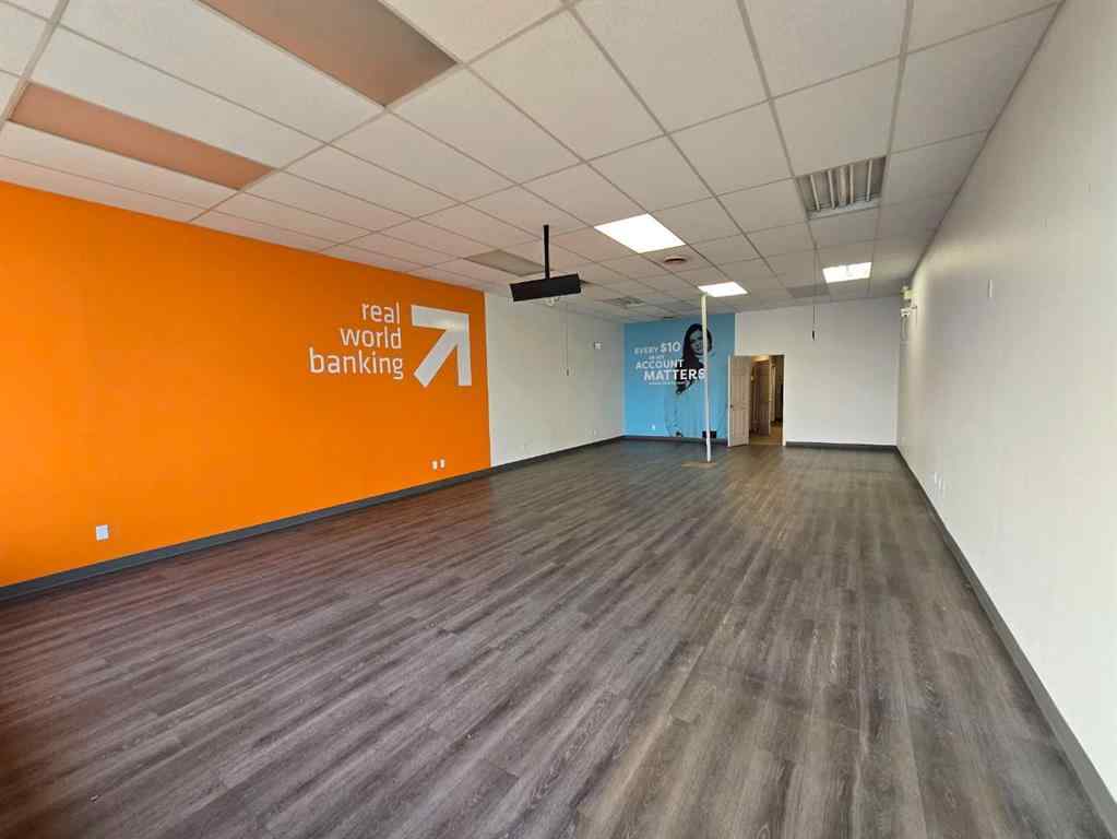 MLS® A2255430 - 536 2 Avenue SE in Edmonton Trail Airdrie, Commercial