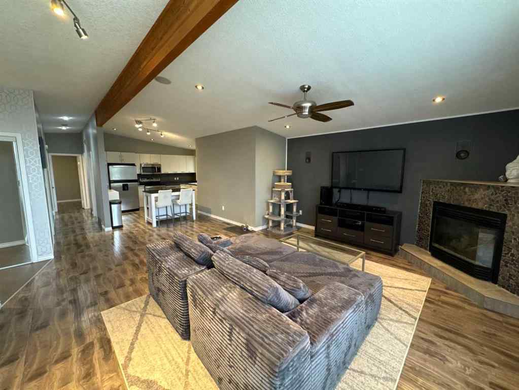 MLS® A2255431 - 10245 113 Avenue  in Avondale Grande Prairie, Residential