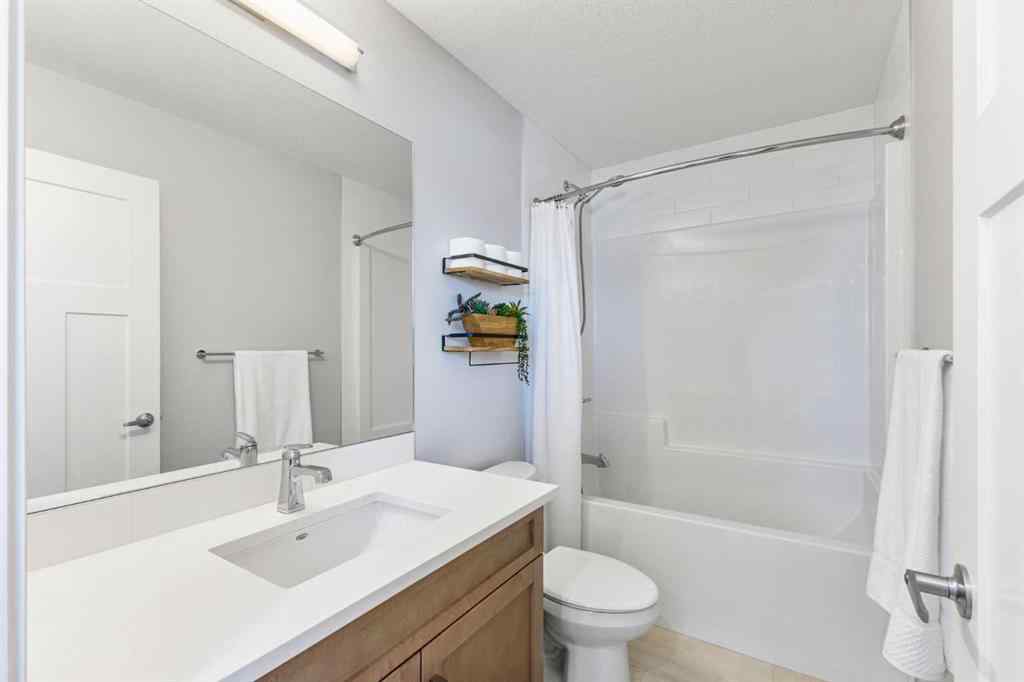 MLS® A2255434 - 307 Monterey Place SE in Montrose High River, Residential