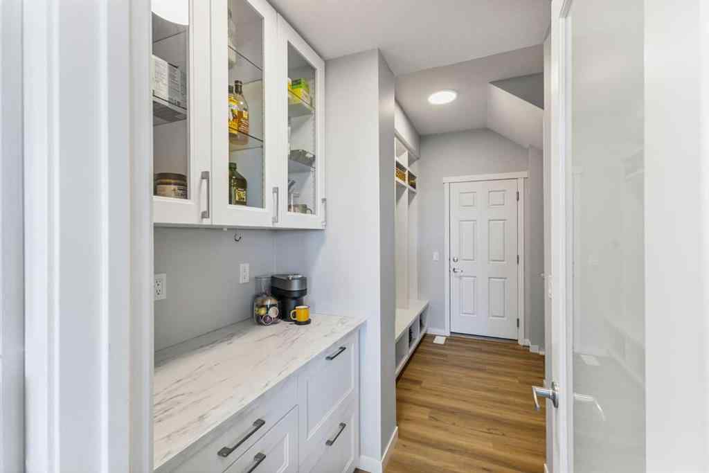 MLS® A2255434 - 307 Monterey Place SE in Montrose High River, Residential