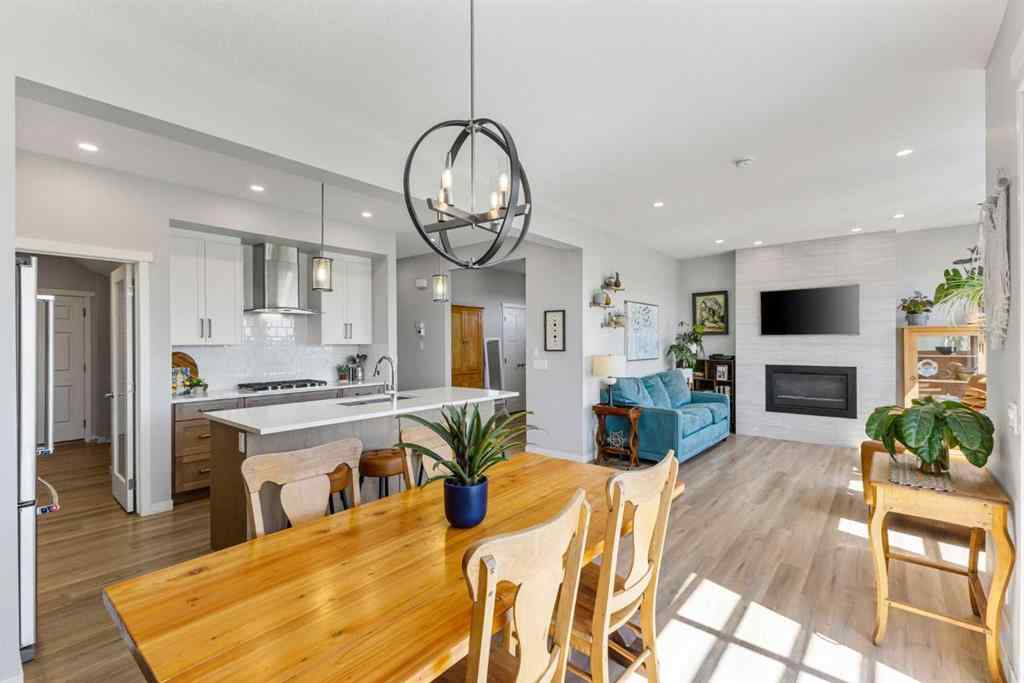MLS® A2255434 - 307 Monterey Place SE in Montrose High River, Residential