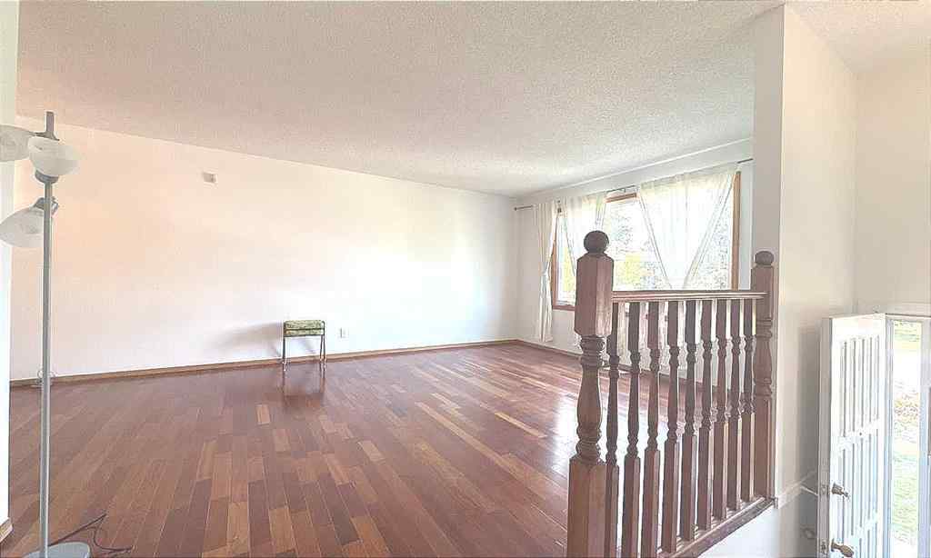 MLS® A2255440 - 932 Rundlecairn Way NE in Rundle Calgary, Residential