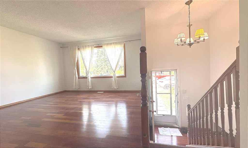 MLS® A2255440 - 932 Rundlecairn Way NE in Rundle Calgary, Residential