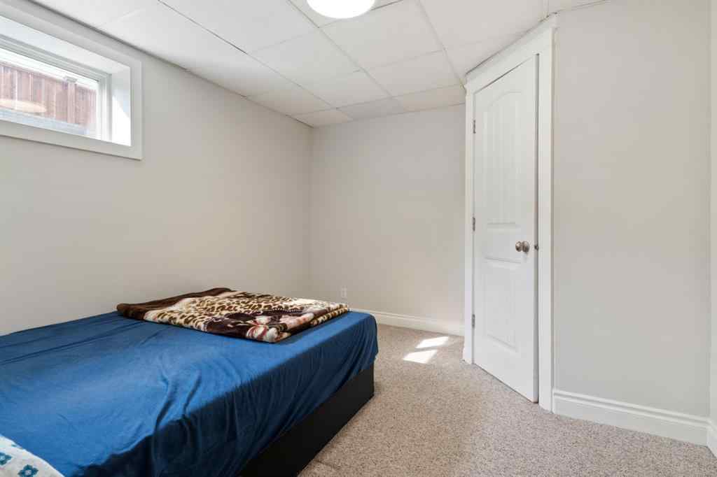 MLS® A2255443 - 5005 65 Street  in Grandview Camrose, Residential