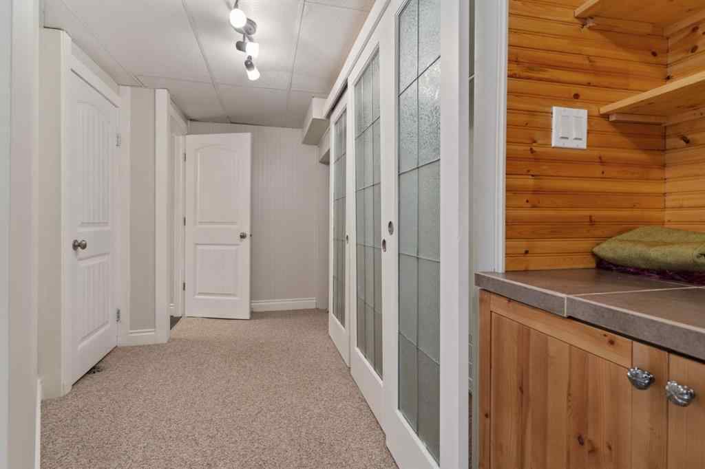 MLS® A2255443 - 5005 65 Street  in Grandview Camrose, Residential