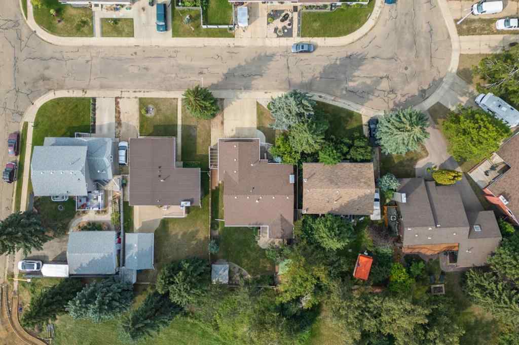 MLS® A2255443 - 5005 65 Street  in Grandview Camrose, Residential