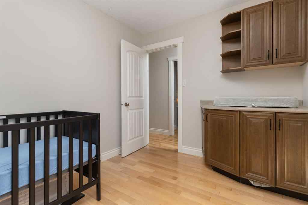 MLS® A2255443 - 5005 65 Street  in Grandview Camrose, Residential
