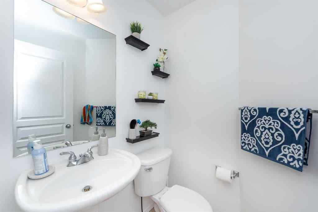 MLS® A2255445 - 14 Cranfield Crescent SE in Cranston Calgary, Residential