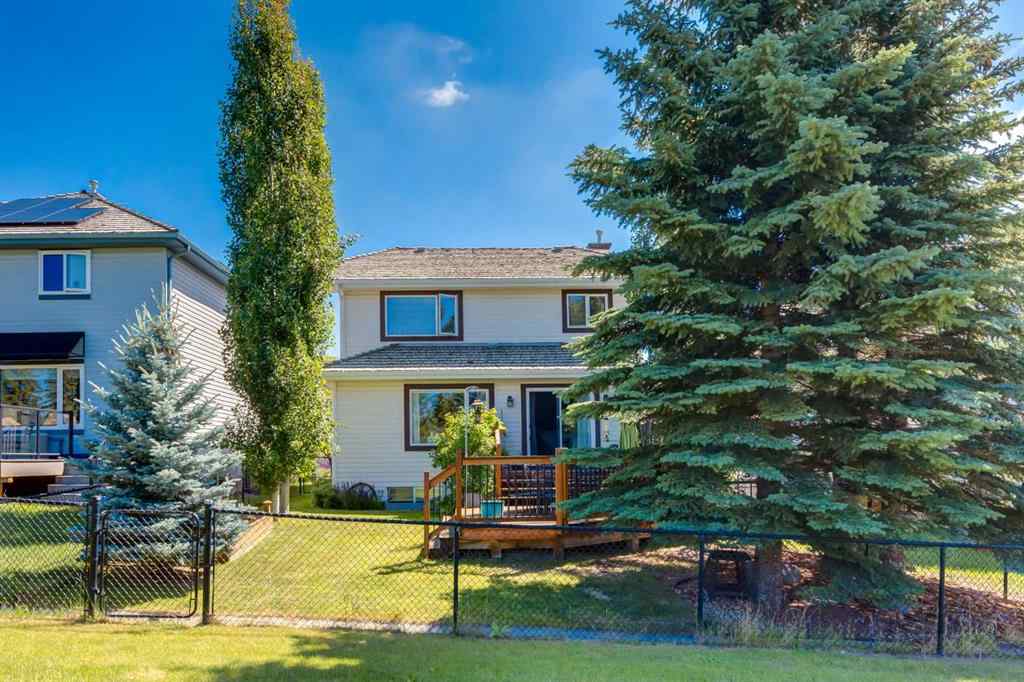 MLS® A2255446 - 21 Springbank Rise SW in Springbank Hill Calgary, Residential