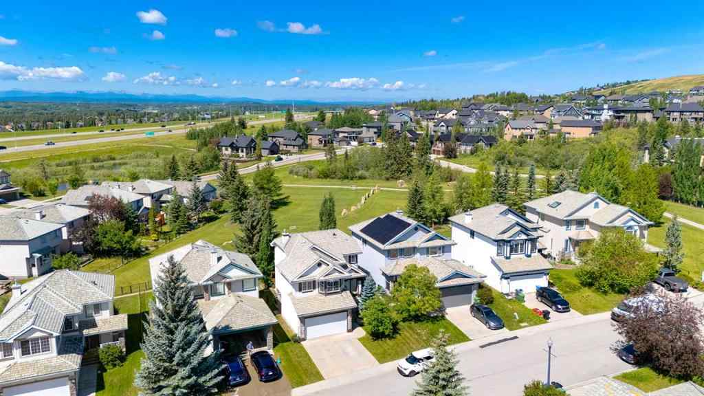 MLS® A2255446 - 21 Springbank Rise SW in Springbank Hill Calgary, Residential