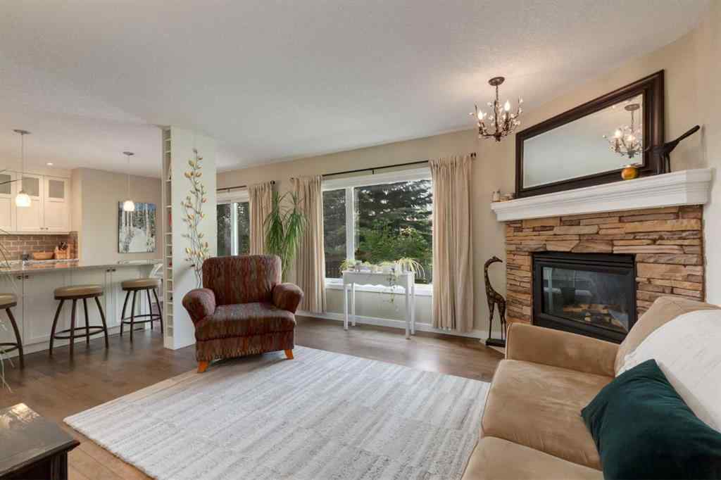 MLS® A2255446 - 21 Springbank Rise SW in Springbank Hill Calgary, Residential
