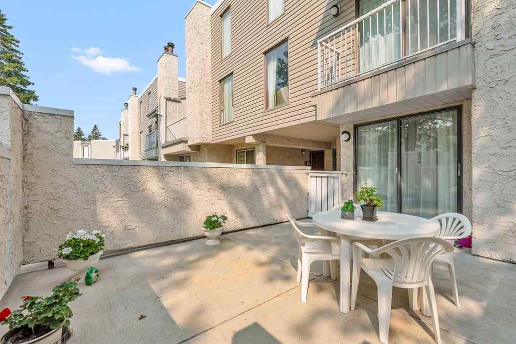 MLS® A2255447 - Unit #417 3500 Varsity Drive NW in Varsity Calgary, Residential