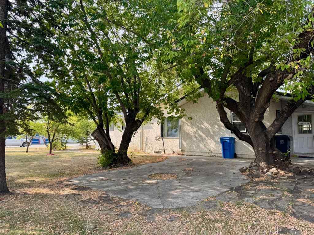 MLS® A2255448 - 11104 102 Avenue  in NONE Fairview, Residential