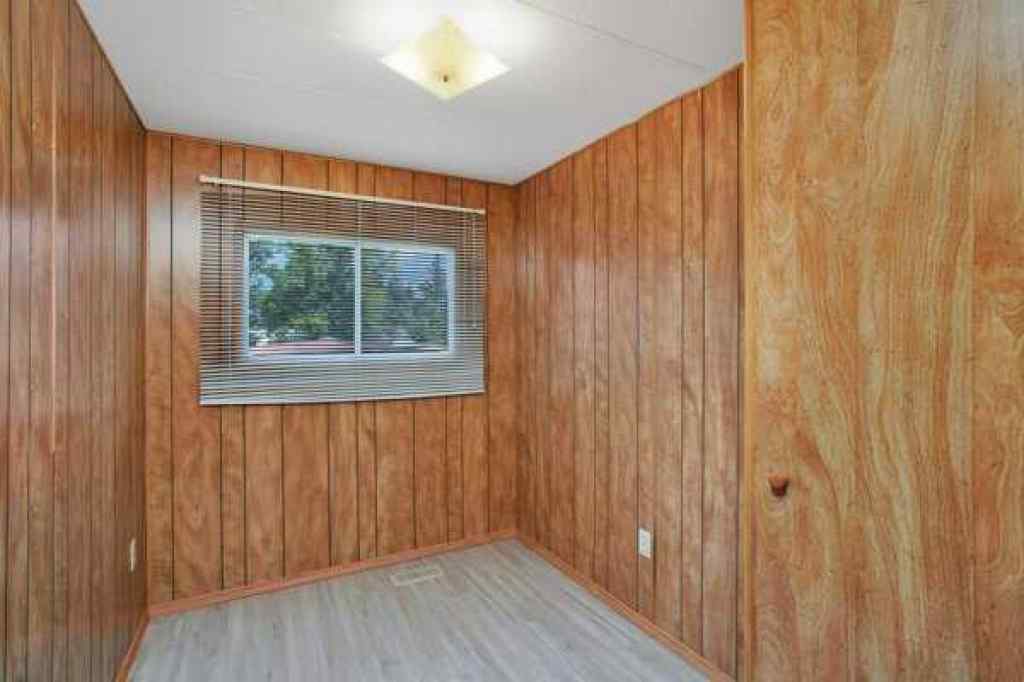 MLS® A2255449 - 5105 46 Street  in NONE Rimbey, Residential