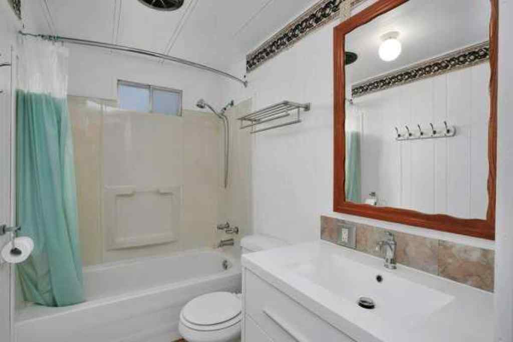 MLS® A2255449 - 5105 46 Street  in NONE Rimbey, Residential