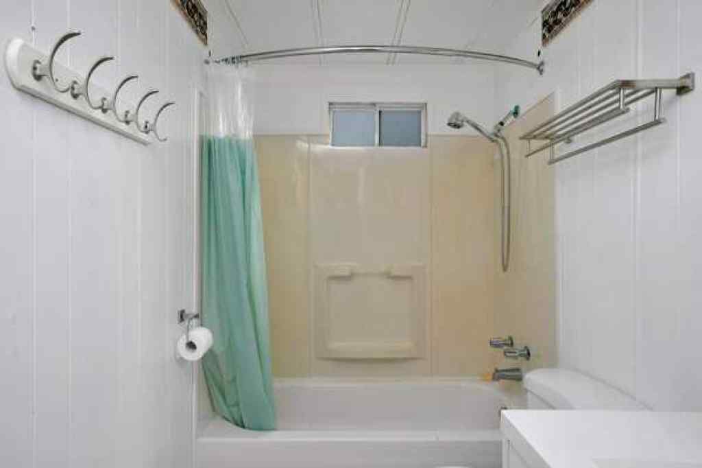 MLS® A2255449 - 5105 46 Street  in NONE Rimbey, Residential