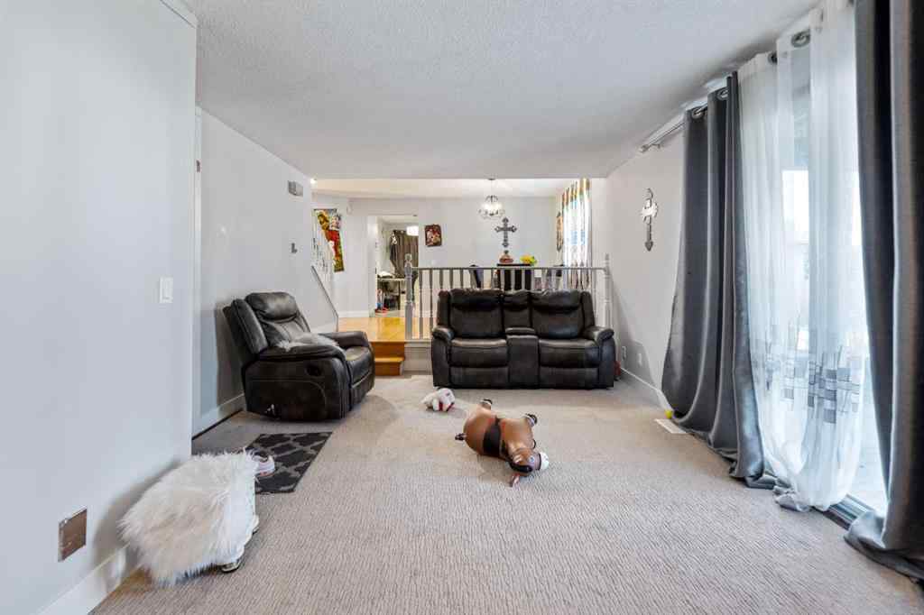 MLS® A2255450 - 83 Templevale Way NE in Temple Calgary, Residential