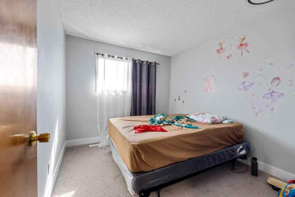 MLS® A2255450 - 83 Templevale Way NE in Temple Calgary, Residential
