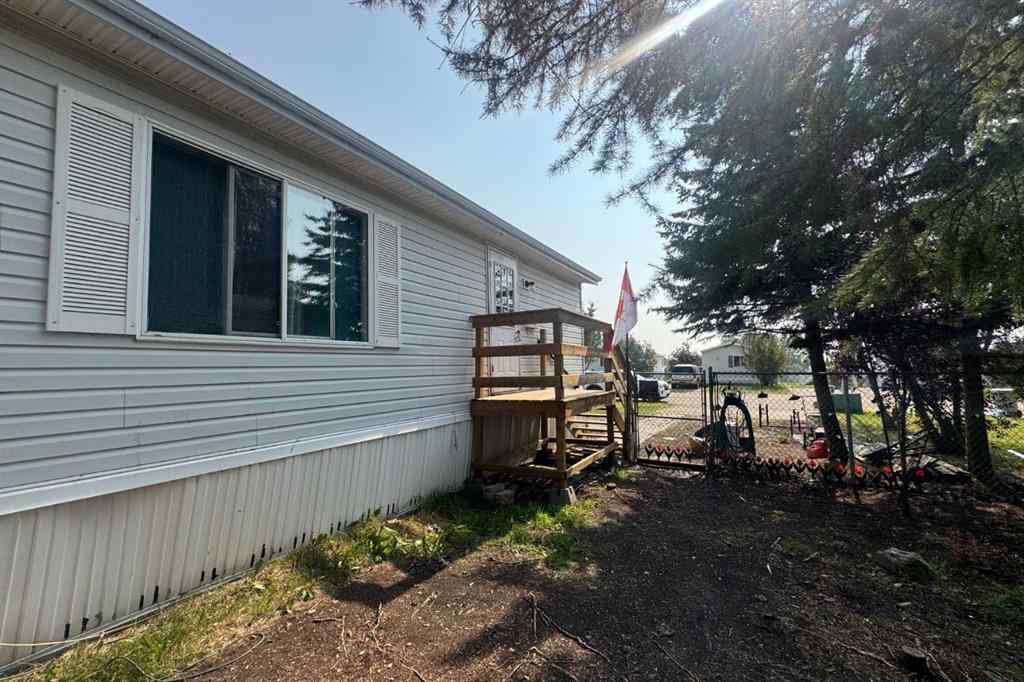 MLS® A2255452 - 9738 121 Avenue  in Crystal Ridge Grande Prairie, Residential
