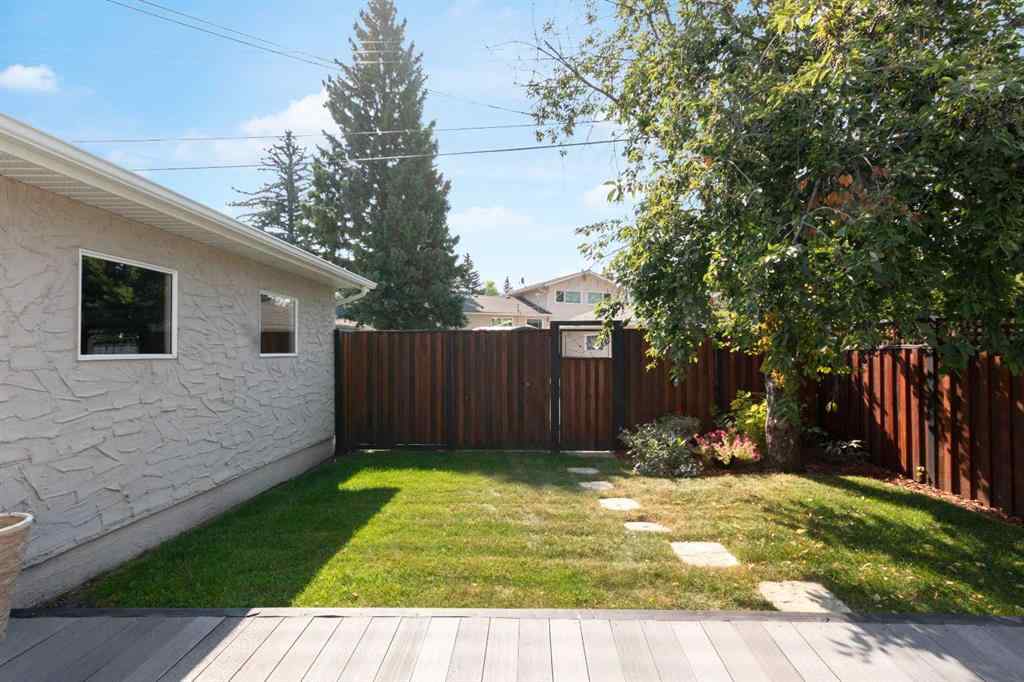 MLS® A2255453 - 64 Lake Emerald Road SE in Lake Bonavista Calgary, Residential