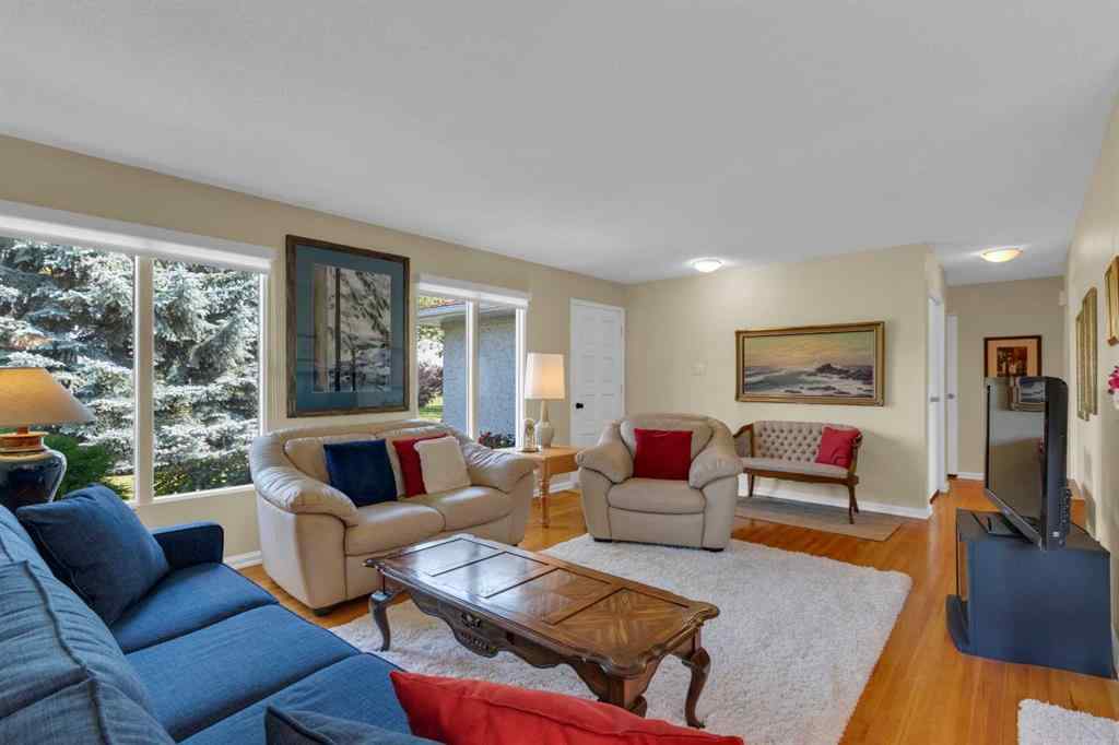 MLS® A2255453 - 64 Lake Emerald Road SE in Lake Bonavista Calgary, Residential