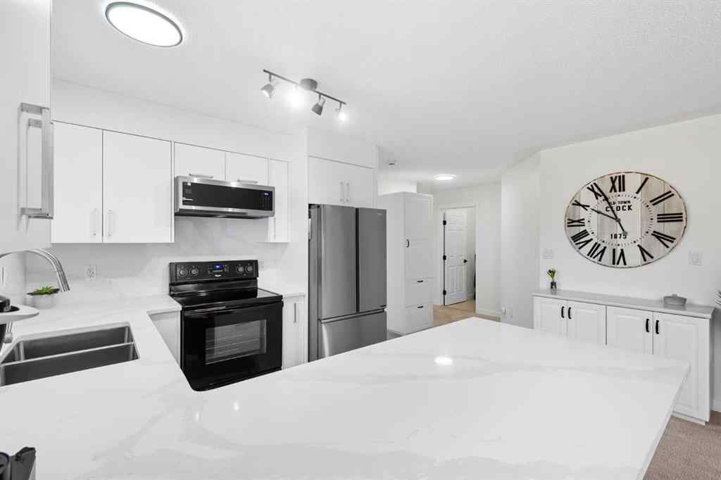MLS® A2255454 - Unit #1211 7451 Springbank Boulevard SW in Springbank Hill Calgary, Residential