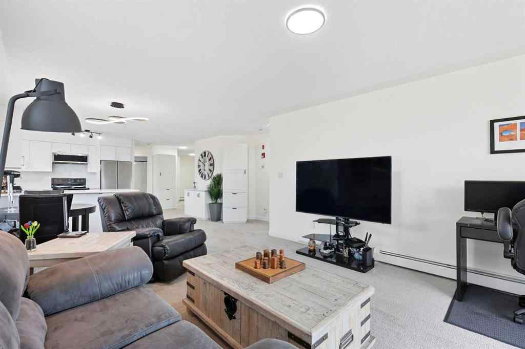 MLS® A2255454 - Unit #1211 7451 Springbank Boulevard SW in Springbank Hill Calgary, Residential