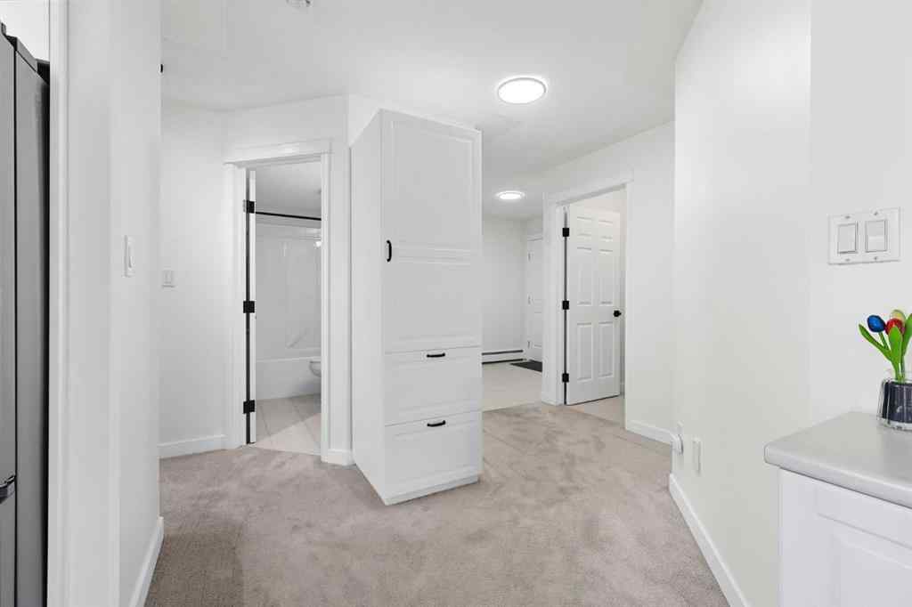 MLS® A2255454 - Unit #1211 7451 Springbank Boulevard SW in Springbank Hill Calgary, Residential