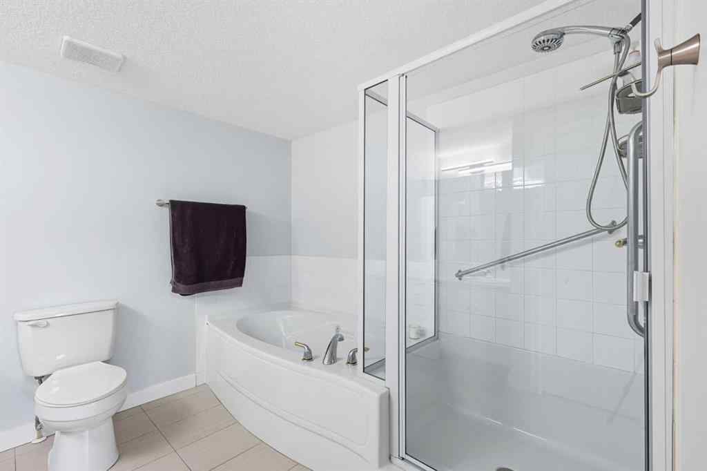 MLS® A2255454 - Unit #1211 7451 Springbank Boulevard SW in Springbank Hill Calgary, Residential