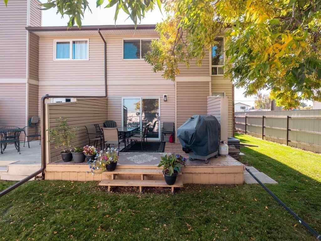 MLS® A2255457 - Unit #13 4025 Glacier Avenue S in Lakeview Lethbridge, Residential