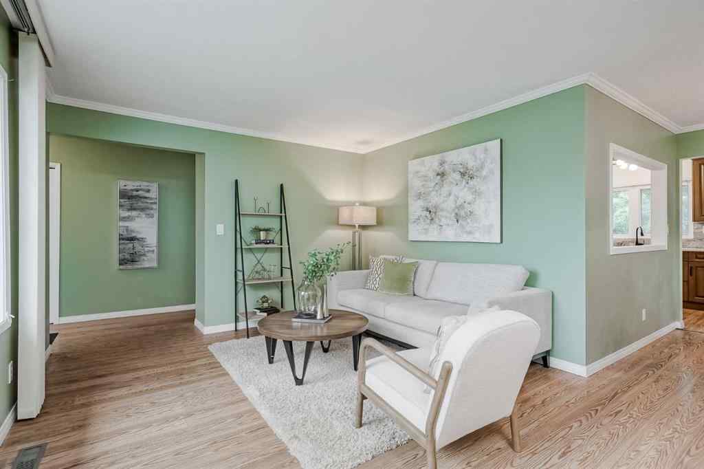 MLS® A2255459 - 7419 Huntertown Crescent NW in Huntington Hills Calgary, Residential