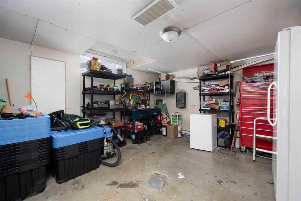 MLS® A2255460 - 225 Hawthorn Way  in Timberlea Fort McMurray, Residential