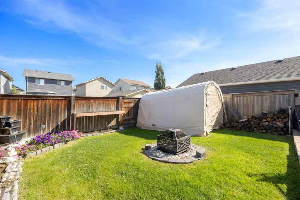 MLS® A2255460 - 225 Hawthorn Way  in Timberlea Fort McMurray, Residential