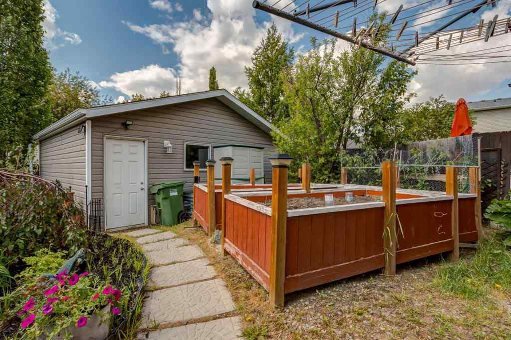 MLS® A2255462 - 53 PRESTWICK Rise SE in McKenzie Towne Calgary, Residential