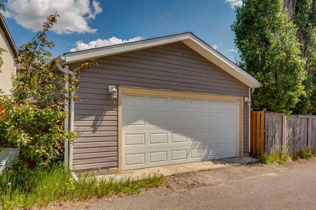 MLS® A2255462 - 53 PRESTWICK Rise SE in McKenzie Towne Calgary, Residential