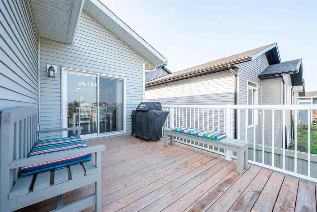 MLS® A2255463 - 8714 83 Avenue  in Fieldbrook Grande Prairie, Residential
