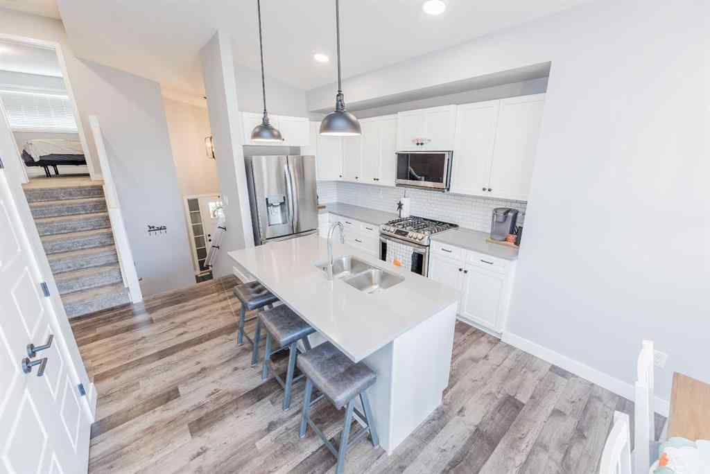 MLS® A2255463 - 8714 83 Avenue  in Fieldbrook Grande Prairie, Residential