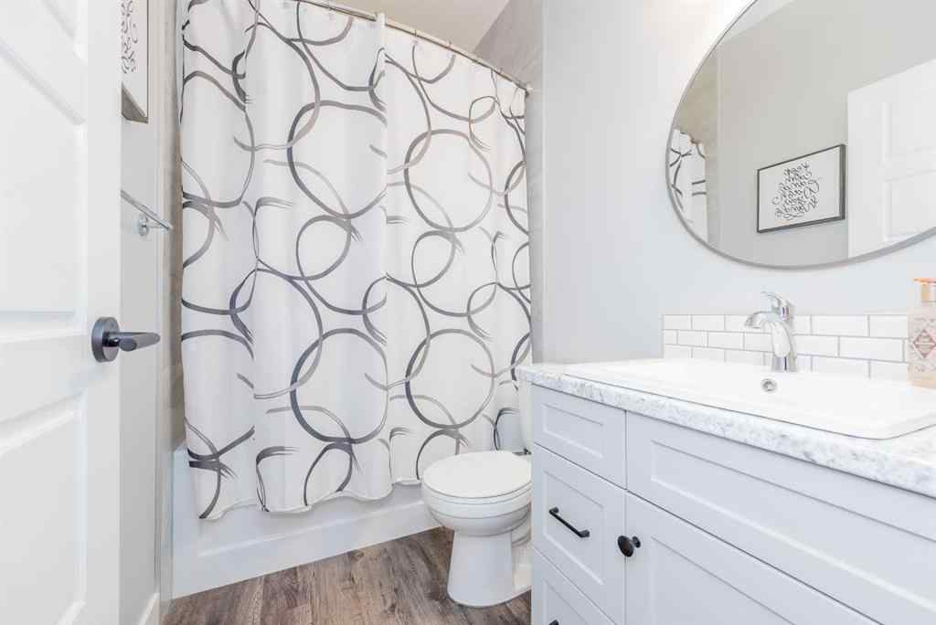 MLS® A2255463 - 8714 83 Avenue  in Fieldbrook Grande Prairie, Residential