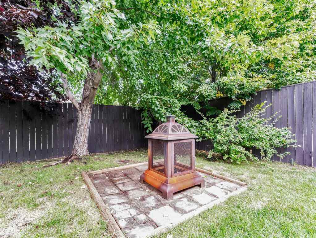 MLS® A2255465 - 40 Terrace Close NE in Terrace Medicine Hat, Residential