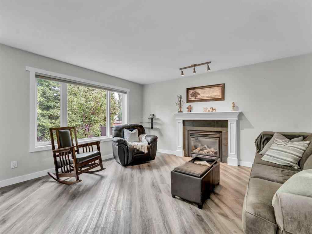 MLS® A2255465 - 40 Terrace Close NE in Terrace Medicine Hat, Residential